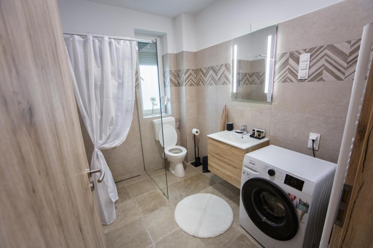 Sárvár Forest Luxory Ii. Apartman מראה חיצוני תמונה